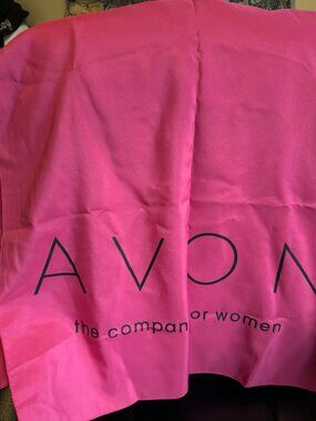 Avon Table Runner